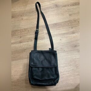 Fossil black purse/courier bag